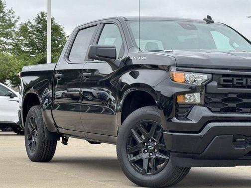 Black 2026 Chevrolet Silverado 1500 Custom
