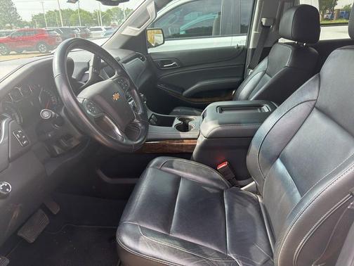 Summit White 2019 Chevrolet Tahoe LT