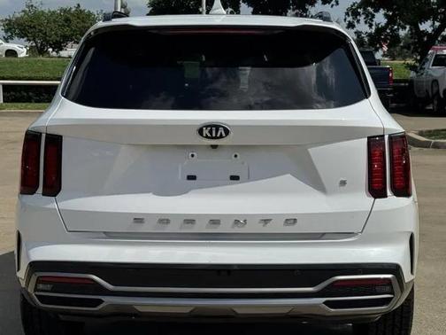 2021 Kia Sorento S