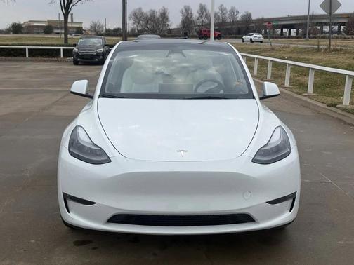 2023 Tesla Model Y Long Range Dual Motor All-Wheel Drive