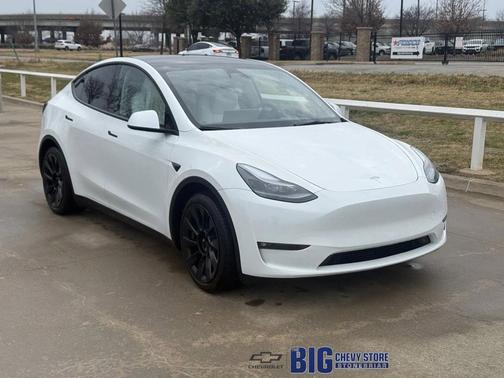 2023 Tesla Model Y Long Range Dual Motor All-Wheel Drive