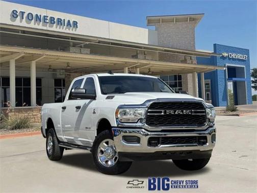 2019 RAM 2500 Tradesman Crew Cab 4x4 6'4' Box