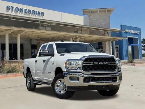 2019 RAM 2500 Tradesman Crew Cab 4x4 6'4' Box