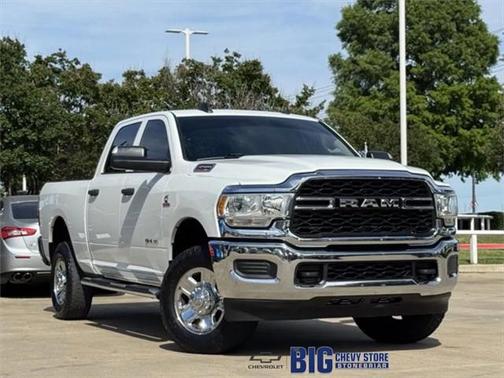 2019 RAM 2500 Tradesman Crew Cab 4x4 6'4' Box