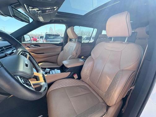 2023 Jeep Grand Cherokee L Summit Reserve