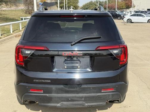 2022 GMC Acadia FWD SLT
