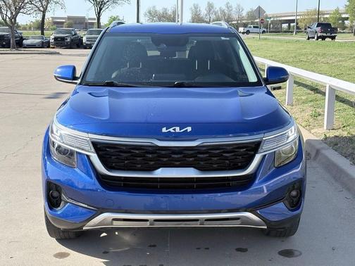 Neptune Blue 2022 Kia Seltos S