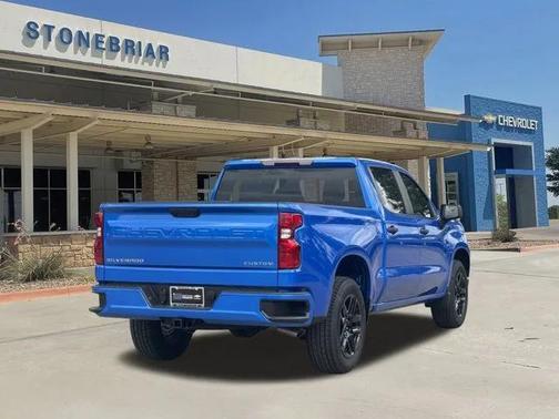 2025 Chevrolet Silverado 1500 Custom