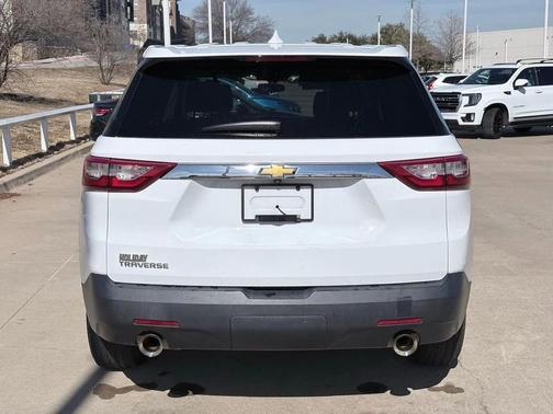 2021 Chevrolet Traverse LS