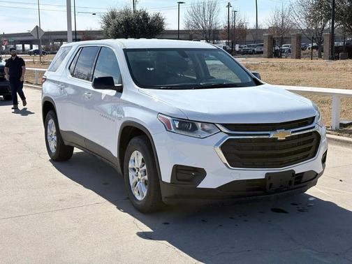 2021 Chevrolet Traverse LS