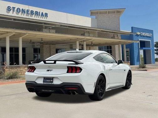 Oxford White 2025 Ford Mustang GT Premium