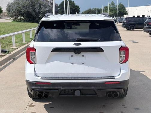 Oxford White 2020 Ford Explorer XLT