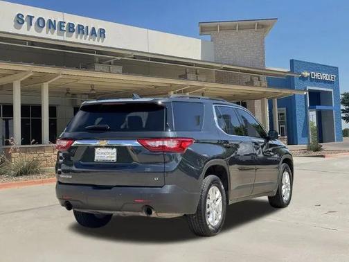 2020 Chevrolet Traverse LT Cloth