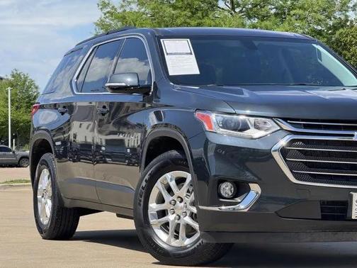 2020 Chevrolet Traverse LT Cloth