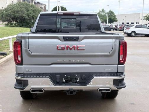 Sterling Metallic 2025 GMC Sierra 1500 SLT