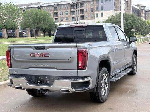 Sterling Metallic 2025 GMC Sierra 1500 SLT