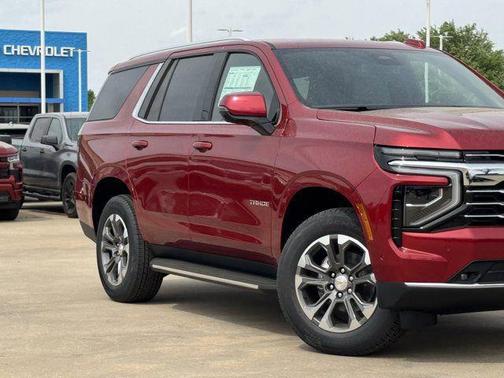 Radiant Red Tintcoat 2026 Chevrolet Tahoe LT