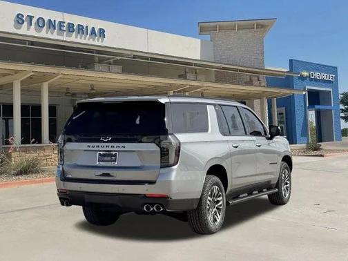2026 Chevrolet Suburban Z71, 4WD