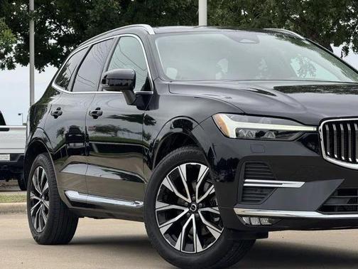 2023 Volvo XC60 B5 Plus Bright Theme