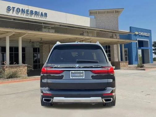 2021 BMW X7 xDrive40i