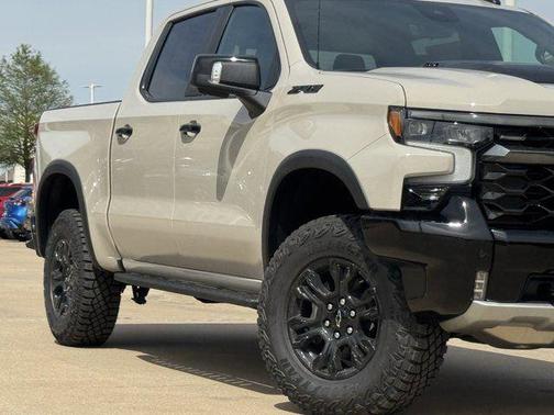 White Sands 2026 Chevrolet Silverado 1500 ZR2