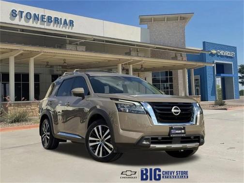 2024 Nissan Pathfinder Platinum FWD