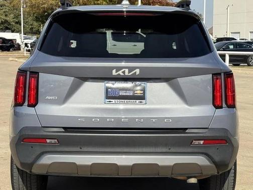 2022 Kia Sorento SX