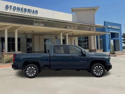 2025 Chevrolet Silverado 2500 Custom