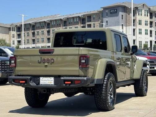 2025 Jeep Gladiator Mojave X