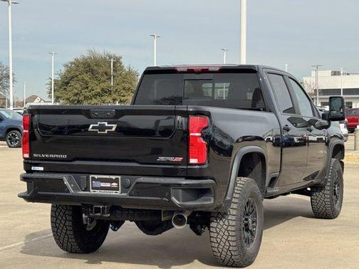 2026 Chevrolet Silverado 2500 Crew Cab, Standard Bed, XR2, 4WD