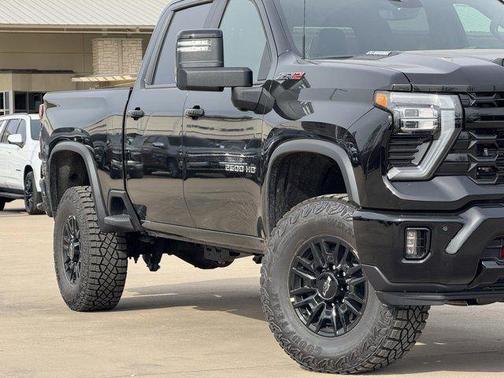 2026 Chevrolet Silverado 2500 Crew Cab, Standard Bed, XR2, 4WD