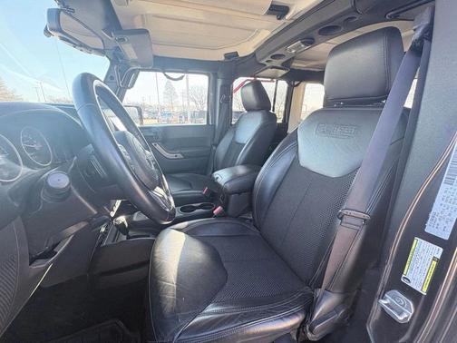 2017 Jeep Wrangler Unlimited 75th Anniversary Edition 4x4