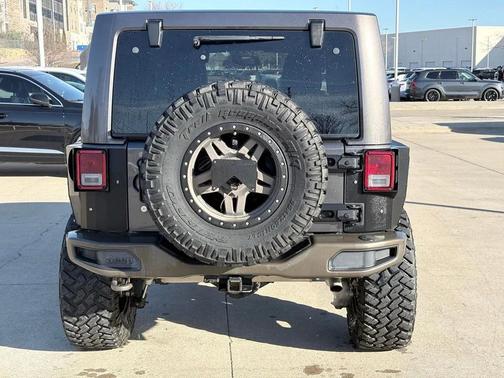 2017 Jeep Wrangler Unlimited 75th Anniversary Edition 4x4