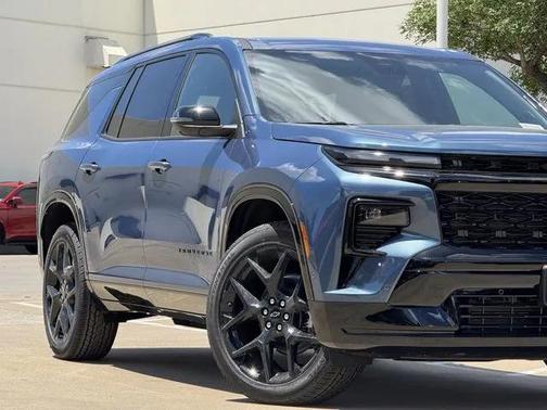 2025 Chevrolet Traverse RS