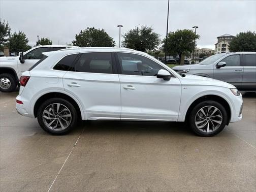 2023 Audi Q5 45 S line Premium Plus