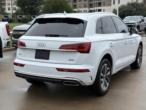 2023 Audi Q5 45 S line Premium Plus