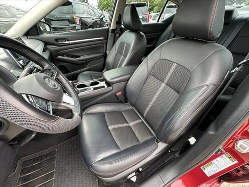 2023 Nissan Altima SR FWD