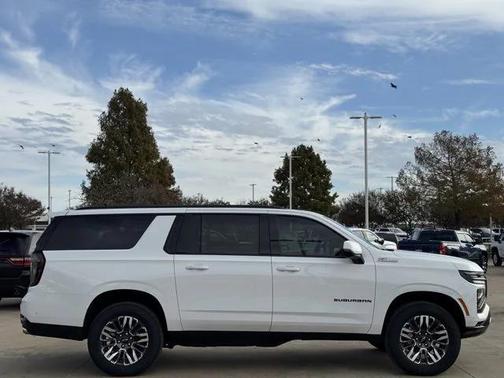 2026 Chevrolet Suburban Z71, 4WD