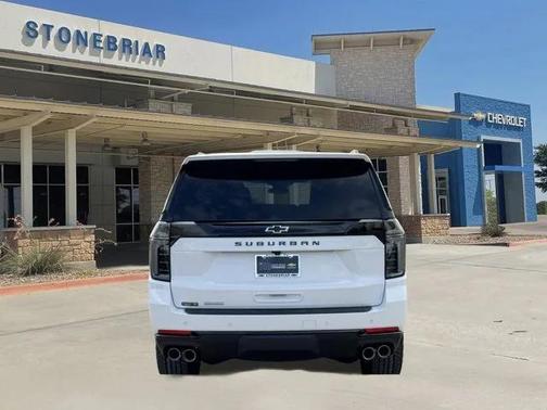 2026 Chevrolet Suburban Z71, 4WD