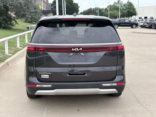 Panthera Metal 2024 Kia Carnival EX
