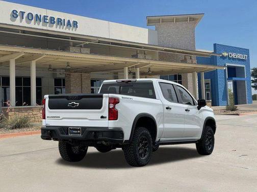 Summit White 2026 Chevrolet Silverado 1500 ZR2