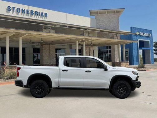 Summit White 2026 Chevrolet Silverado 1500 ZR2