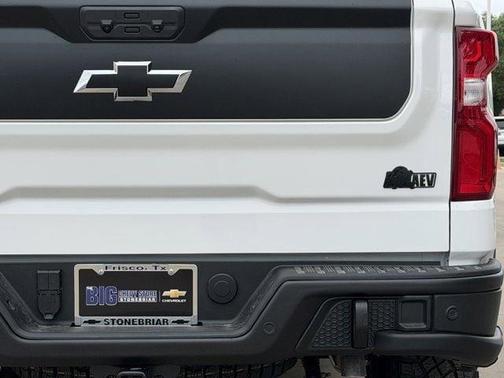 Summit White 2026 Chevrolet Silverado 1500 ZR2