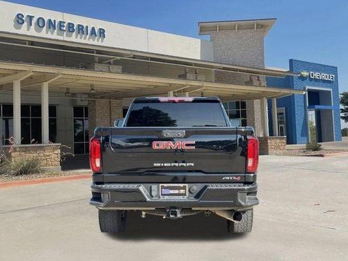 Onyx Black 2023 GMC Sierra 2500 AT4
