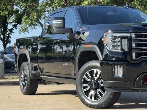 Onyx Black 2023 GMC Sierra 2500 AT4