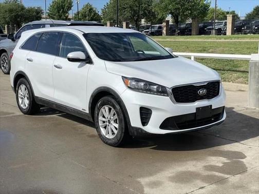 2020 Kia Sorento LX