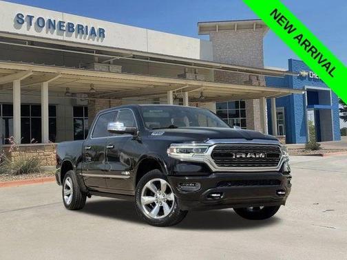 Diamond Black Crystal Pearlcoat 2021 RAM 1500 Limited