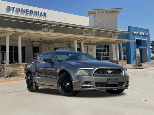 2014 Ford Mustang V6