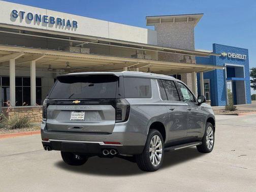 2025 Chevrolet Suburban Premier