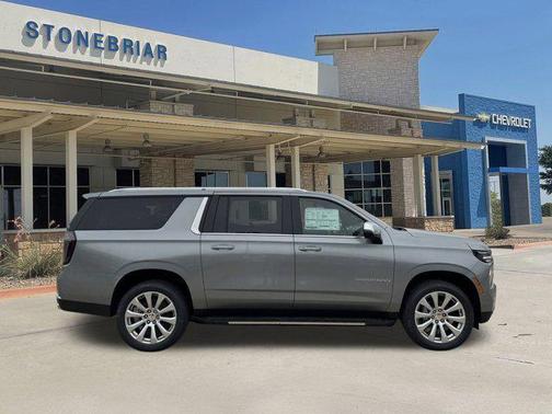 2025 Chevrolet Suburban Premier